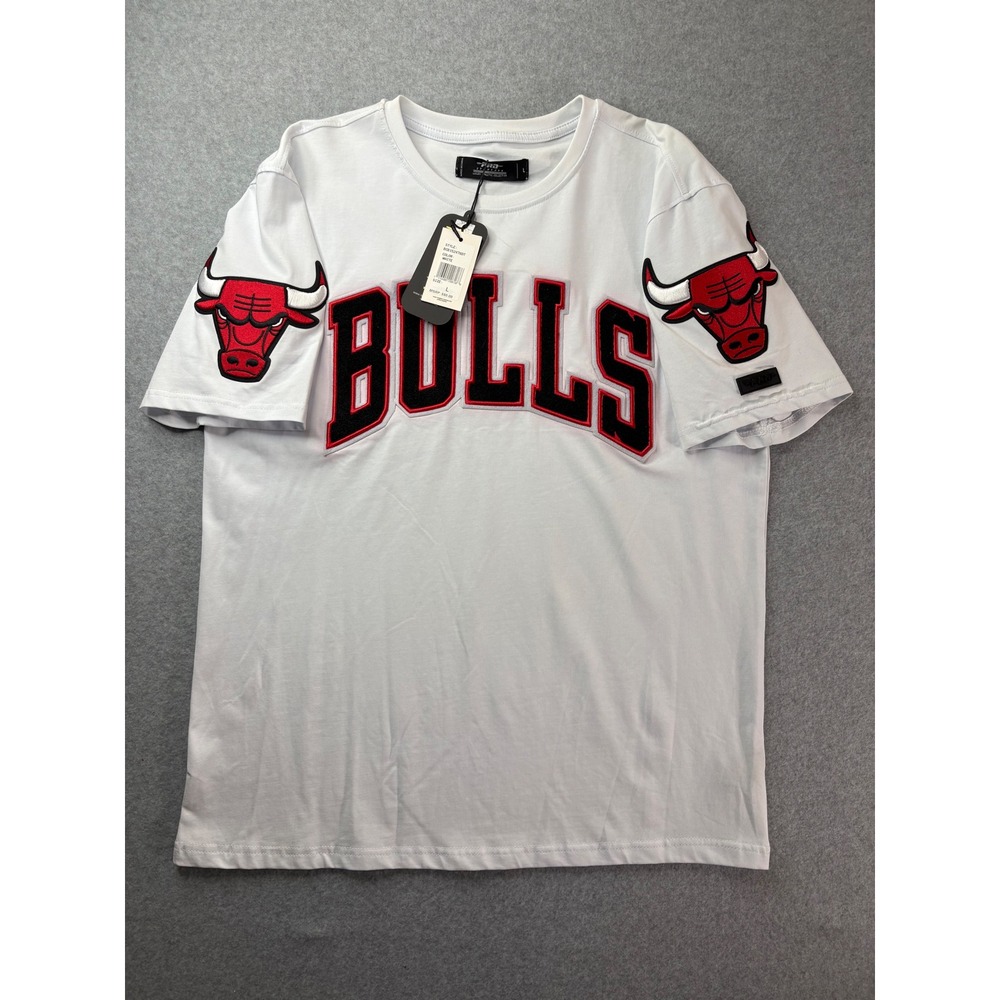 Pro Standard Chicago Bulls NBA White T-Shirt Luxury Athletic BCB152478DT Mens L